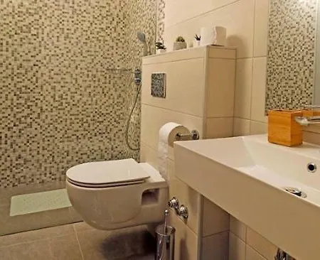 Studio Apartman Dado Apartment Bale