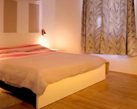 Studio Apartman Dado *