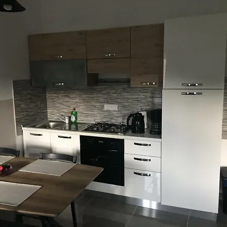Studio Apartman Dado * Bale